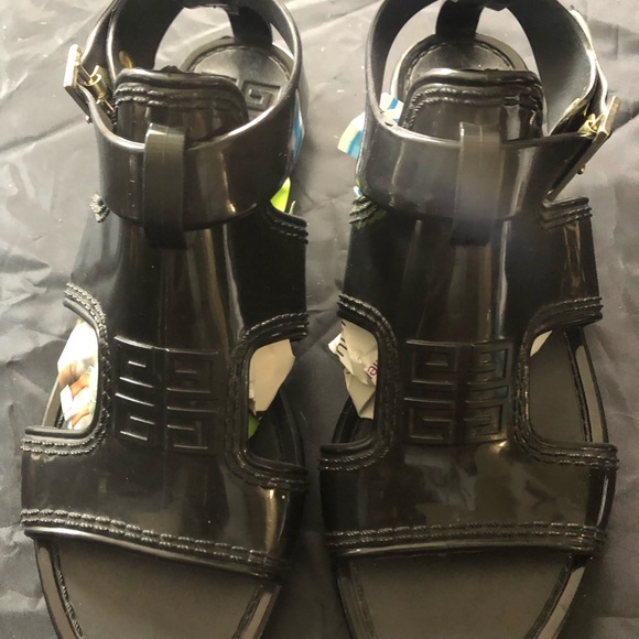 Givency Jelly Gladiator Sandals - Picture 11 of 14